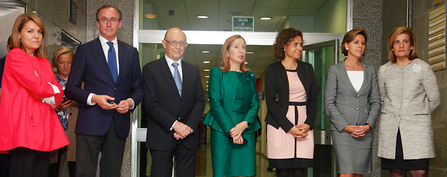 Susana Camarero, secretaria de Estado de Servicios Sociales e Igualdad, Alfonso Alonso, Cristóbal Montoro, Ana Pastor, Dolors Montserrat, María Dolores de Cospedal y Fátima Báñez.