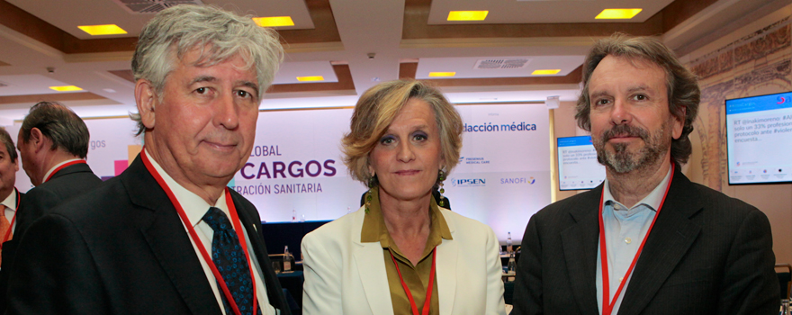 Javier Marión, gerente del Servicio Aragonés de Salud; Piedad Navarro y Ángel Bajils, director general de Air Liquide Healthcare. 