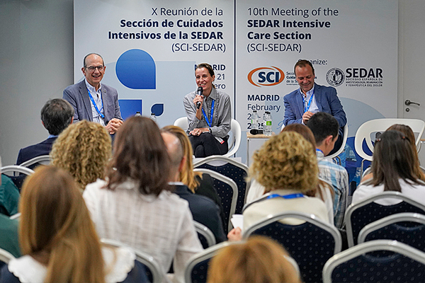 Carolina Ferrer, jefa de Sección del Servicio de Anestesiología, Reanimación y Tratamiento del Dolor en el Consorcio Hospital General Universitario de Valencia.