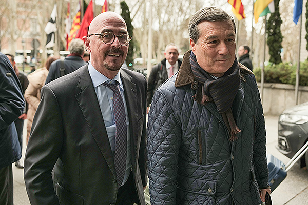 César Pascual, consejero de Sanidad de Cantabria; y Marciano Gómez, consejero de Sanidad de la Comunidad Valenciana.