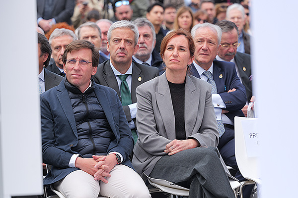José Luis Martínez Almeida y Mónica García.
