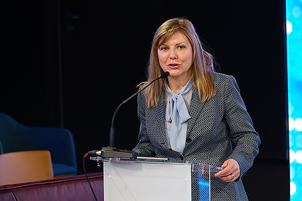 Mar Santana, directora de Banca de Empresas Madrid de Caixabank.