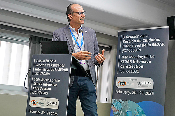 Javier García, jefe de Servicio de Anestesiología, UCI Quirúrgica y Unidad de Dolor en el Hospital Universitario Puerta de Hierro (Madrid) y presidente de Sedar.