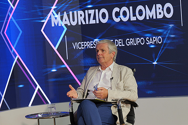 "Este comunicador aumentativo alternativo permite a los pacientes con ELA tener una mínima comunicación con el mundo".