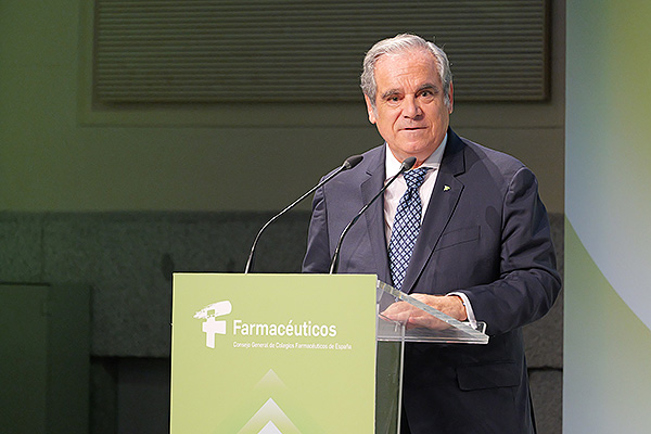 Jesús Aguilar, presidente del Consejo General Colegios Farmacéuticos.