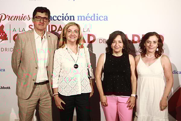 Javier Moreno, responsable del Programa de Prevención y control del consumo de tabaco del Ayuntamiento de Madrid; Mercedes Martín Nieto, médica CMSc Villa de Vallecas; Marisa Palomino, jefe de Servicio de Coordinación de la estrategia y promoción de la salud del Ayuntamiento de Madrid; y Victoria Iglesias, médica CMSc Usera.
