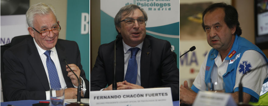 Jesús Sánchez Martos, consejero de Sanidad de Madrid; Fernando Chacón, decano del Colegio de Psicólogos de Madrid; y Pablo Busca, director gerente del Summa 112.