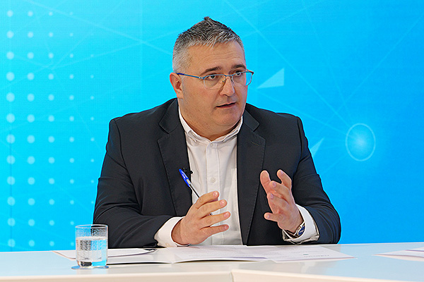 "Vamos a generar más diferencias entre pacientes de diferentes comunidades autónomas si no tenemos una regulación que ofrezca equidad", ha comentado David Trigos.