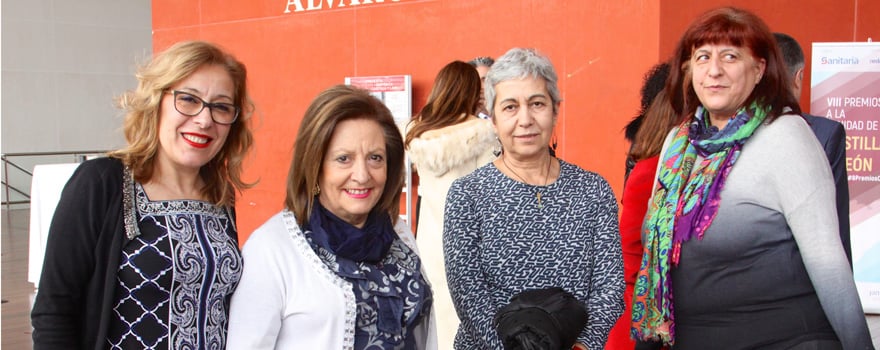 Ana Pilar Rodríguez, psicóloga y directora de la Asociación de Familiares de Alzheimer de El Bierzo, Milagros Carvajal, presidenta de la Federación de Alzheimer de Castilla y León, Asunción Rubio, tesorera de la Fundación de Alzheimer de Castilla y León y Rosario Balsa, tesorera de la Asociación de Familiares de Alzheimer de El Bierzo.