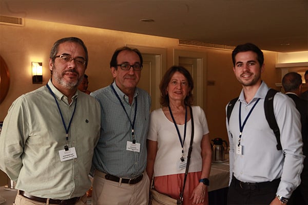 Ismael Escobar, jefe de Servicio de Farmacia del Hospital Infanta Leonor; Benito García, jefe de Servicio de Farmacia del Hospital Severo Ocho; Montserrat Pérez, jefa de Servicio de Farmacia del Hospital Fundación Alcorcón; y Pablo Palmero, direcor de key Account Manager. Zona Centro de Ipsen.