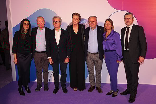 Esther Espinosa; Jorgi Cruz, fundador de HPN; Jesús Ponce; Mercedes García, Communications Manager de Novartis; Tomás Fajardo; Josefina Lloret; y  Andoni Lorenzo, presidente del Foro Español de Pacientes.