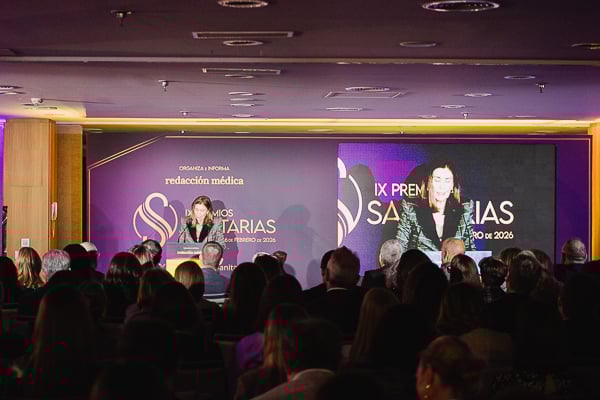 Un momento durante el discurso de Sagrario de la Azuela Gómez.