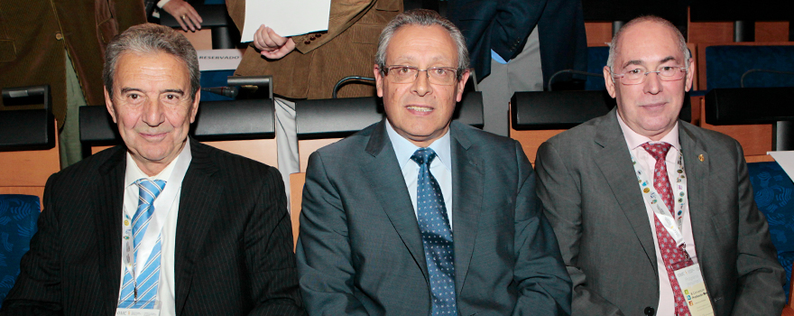 Alberto Berguer, presidente del Jurado, Tomás Toranzo, vicesecretario general de CESM y Francisco Miralles, secretario general de CESM. 