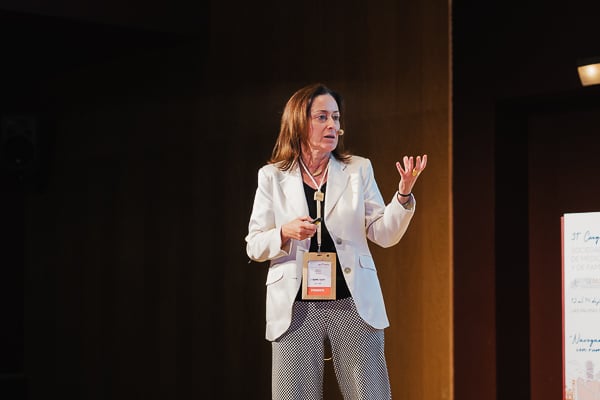 Amelia Martín, directora del Departamento de Investigación Clínica y Traslacional de Farmaindustria.