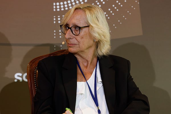 Assumpta Escarp Gilbert Ex Vicepresidenta Segunda del Parlamento de Cataluña.