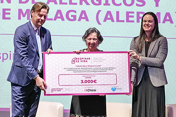 Entrega del 2º premio para Alerma