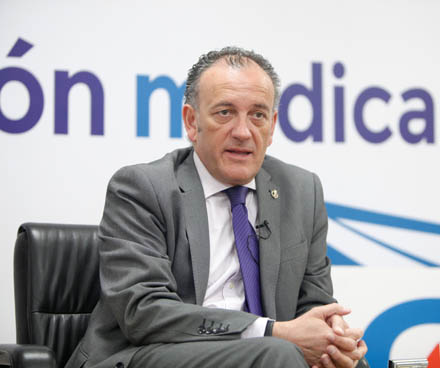 Carlos Molina cree que, en materia de asistencia sanitaria, no se puede gastar lo mismo por habitante en Madrid que en Cuenca.