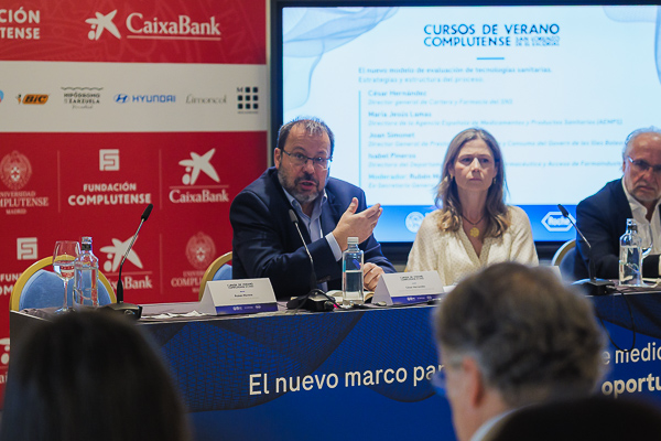César Hernández, director General de Cartera y Farmacia (SNS).