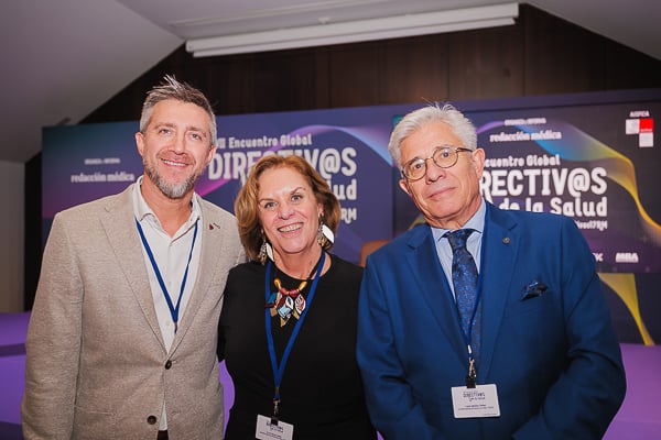 Edgar Lazcano, presidente de Sedisa de la agrupación territorial de Asturias; Isabel Tovar, presidenta de la Agrupación Territorial de Sedisa de Extremadura; y Rafael López, presidente de la agrupación de Sedisa en Castilla y León.