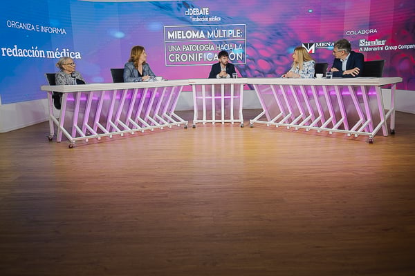 En la mesa de debate “están representadas las diferentes sensibilidades necesarias para conseguir hacer del mieloma múltiple una enfermedad crónica”.