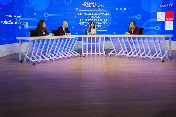 Un instante durante el debate en el plató de Redación Médica.