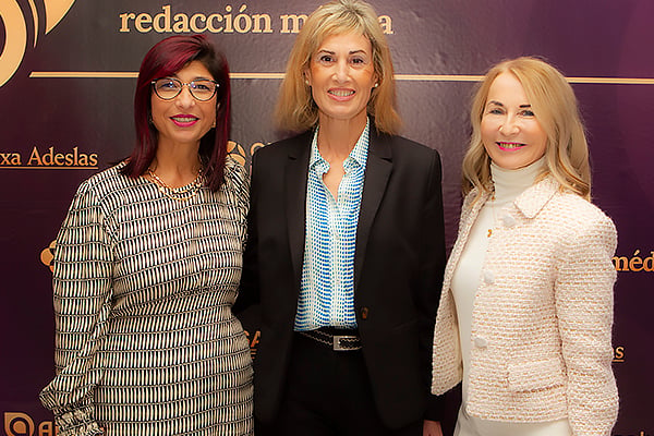 Dulce Ramírez, vicepresidenta primera de la Sociedad Española de Directivos de la Salud (Sedisa); Beatriz Massa Domínguez; y Mercedes Carrasco.