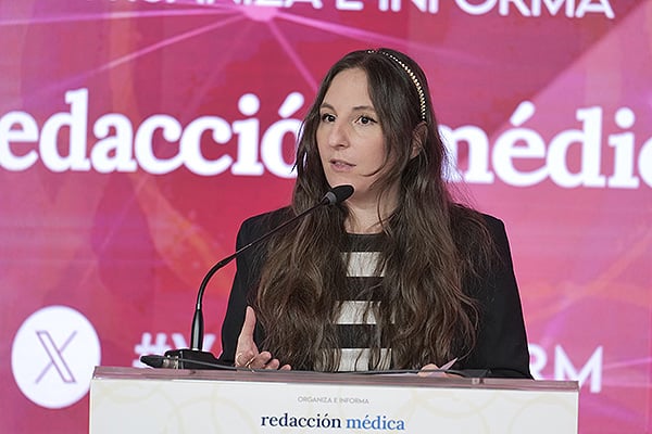 Elena González, jefa de Contenidos Sonoros de Redacción Médica.
