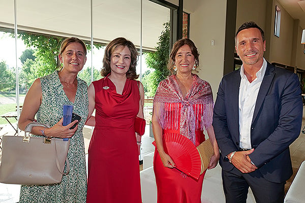 Raquel Sánchez, jefa de prensa de la Consellería de Sanidade de la Xunta de Galicia; Inmaculada Ramos, directora del Distrito Sanitario de Monforte de Lemos; Ana María Comesaña, directora de Recursos Humanos del Sergas; y Fernando Ramos, presidente de la Asociación Española de Fisioterapeutas.