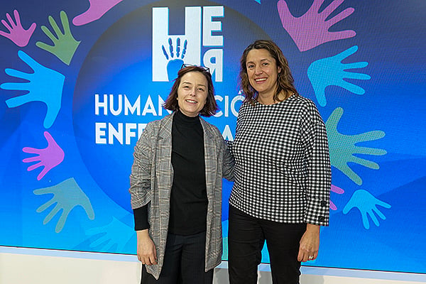 Almudena Jerez Plaza y Cristina Muñoz Alustiza, del Centro de Humanización de la Salud.
