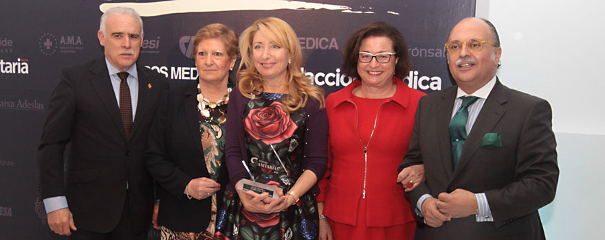 Enrique Gilabert, presidente del Colegio de Médicos de Segovia; Concha Ferrer, presidenta del Colegio de Médicos de Zaragoza; Mercedes Hurtado, presidenta del Colegio de Médicos de Valencia; Isabel Montoya, presidenta del Colegio de Médicos de Murcia; y Pedro Hidalgo, presidente del Colegio de Médicos de Badajoz.