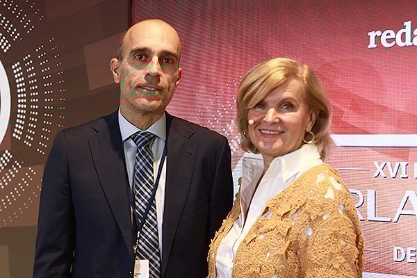 Ricardo López y María Neira.