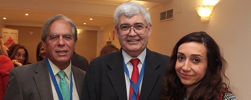 José Vicente Gómez; Justo Herrera, director general de Recursos Humanos de la Consejería de Sanidad de la Comunidad Valenciana e Isaura Navarro, diputada de Compromís en las Cortes Valencianas.