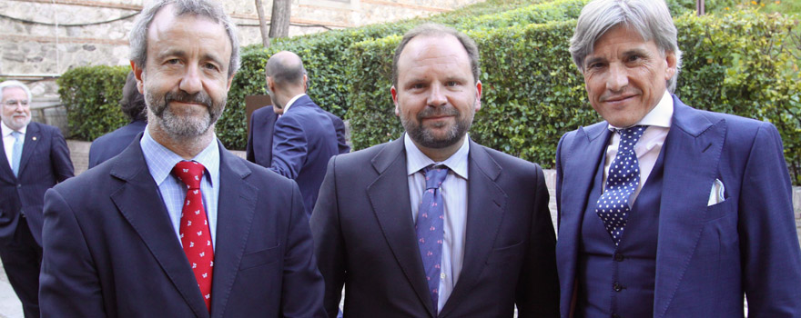 Luis M. Arriola, director asociado de Europa Press; Íñigo Lapetra, director de comunicación del Consejo General de Enfermería, y José Luis Gómez, director general de BD.