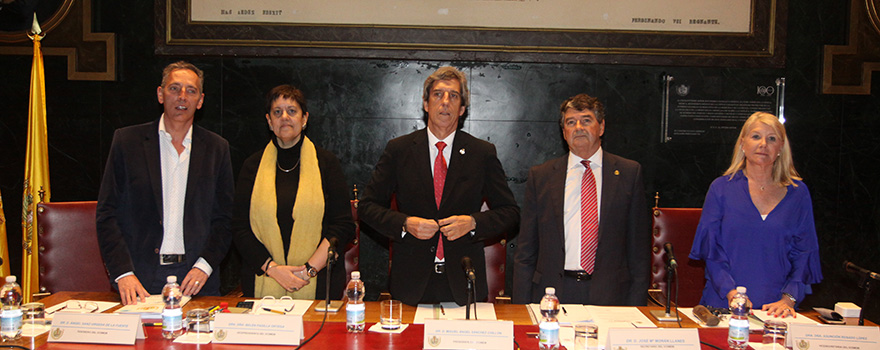De izquierda a derecha; Angel Sánz-Vírseda, Belén Padilla, Miguel Ángel Sánchez, Jose María Morales y Asución Rosado. 