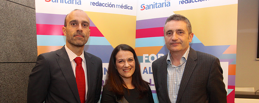 Ricardo López, director general de Sanitaria 2000; Marta Cremades, directora Corporativa de Talento y Desarrollo de Quirónsalud; y Jaume Raventós, director territorial de Quirónsalud en Cataluña.