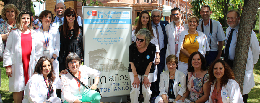 Los profesionales que conforma al Hospital Cantoblanco, protagonistas en la celebración. 