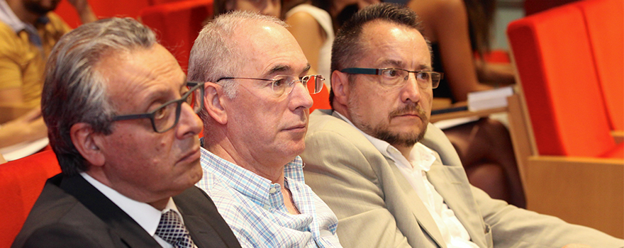 Tomás Toranzo junto a Francisco Miralles, presidente y secretario general de CESM respectivamente. 