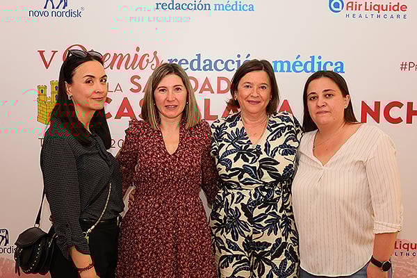 Ana Fernández, enfermera de la Unidad de Arritmias del Hospital General de Albacete; Susana Cantero, enfermera de la Unidad de Arritmias del Hospital General de Albacete; Teresa López García, supervisora de Arritmias y Neumodinamica del Hospital de Albacete; y Maria Teresa Ruiz, enfermera del Hospital de Albacete.