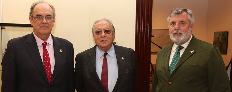 Luis Campos Villarino, vicepresidente de A.M.A.; Diego Murillo, presidente de A.M.A.; Luciano Vidan, consejero de A.M.A.