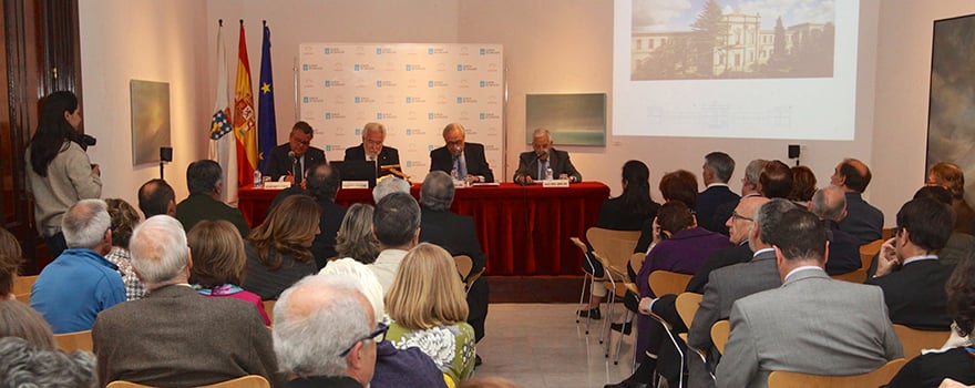 Momento durante la conferencia de Miguel Ángel Santalices.