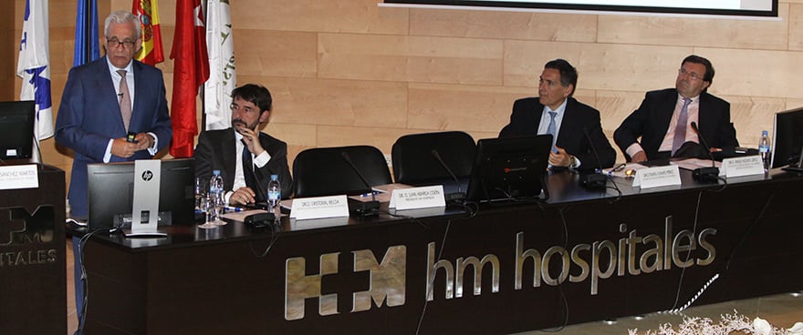 Un momento de la conferencia de Sánchez Martos en HM Sanchinarro. 