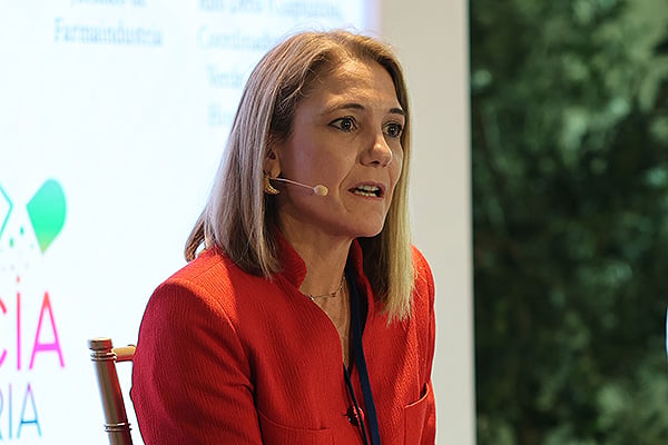 Ana Bosch, directora del Departamento Jurídico de Farmaindustria.