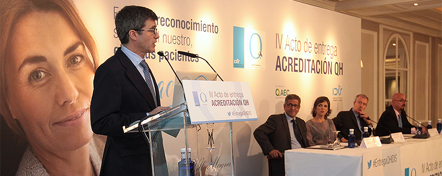 Adolfo Fernández-Valmayor, secretario general del IDIS en un momento del acto.