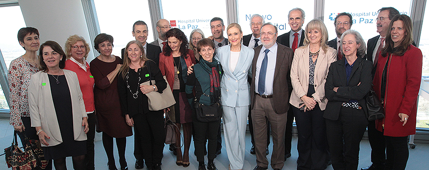 Cristina Cifuentes, Rafael Pérez Santamarina, Enrique Ruiz Escudero, Fernando Prados, viceconsejero de Humanización de la Asistencia Sanitaria de la Comunidad de Madrid y Manuel Molina, viceconsejero de Sanidad de la Comunidad de Madrid, tras la presentación del Plan para el Nuevo Hospital La Paz.