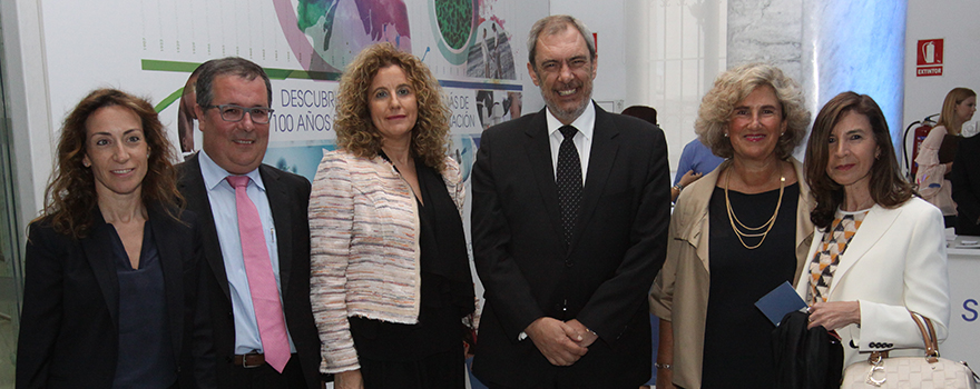 Laura Diéguez, José Luis Guallar, Carme Miquel, Paco Vivar, Arantxa Catalán y Lourdes Calatayud, todos de Sanofi. 