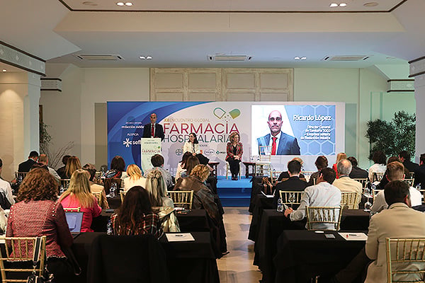Aspecto de la sala durante la Inauguración del XII Encuentro Global de Farmacia Hospitalaria.