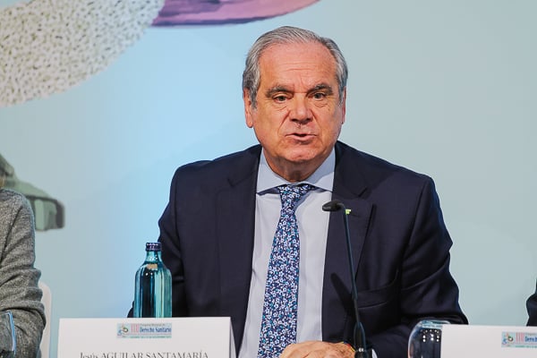 Jesús Aguilar, presidente del Consejo General de Colegios Oficiales de Farmacéuticos de España.