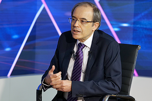 Javier Arias, decano de la facultad de medicina de la UCM.