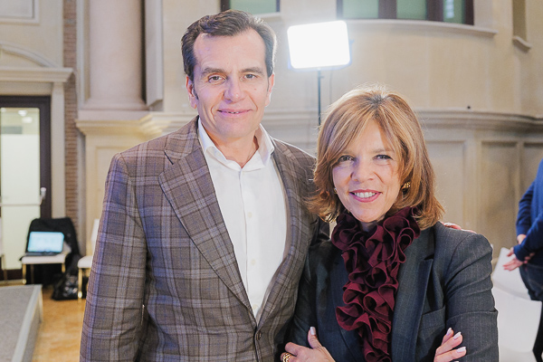 Iñaki Peralta, presidente de la Fundación IDIS; y Marta Villanueva, directora general del IDIS.