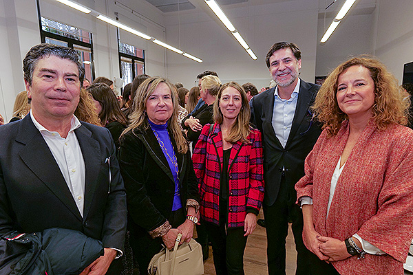 Javier Moreno, socio-director de MBE Legal; Matilde Vera, subdirección Asesoría Jurídica en SAS; Teresa Guzmán Alonso, letrada jefe en SAS, Ignacio Boj, socio-director en MBE Legal; e Isabel Urtado, responsable del Área Responsabilidad Patrimonial del Sermas.